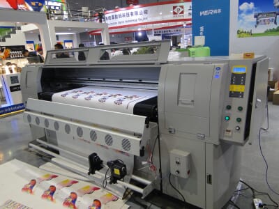 Máquina de impresión de cuero